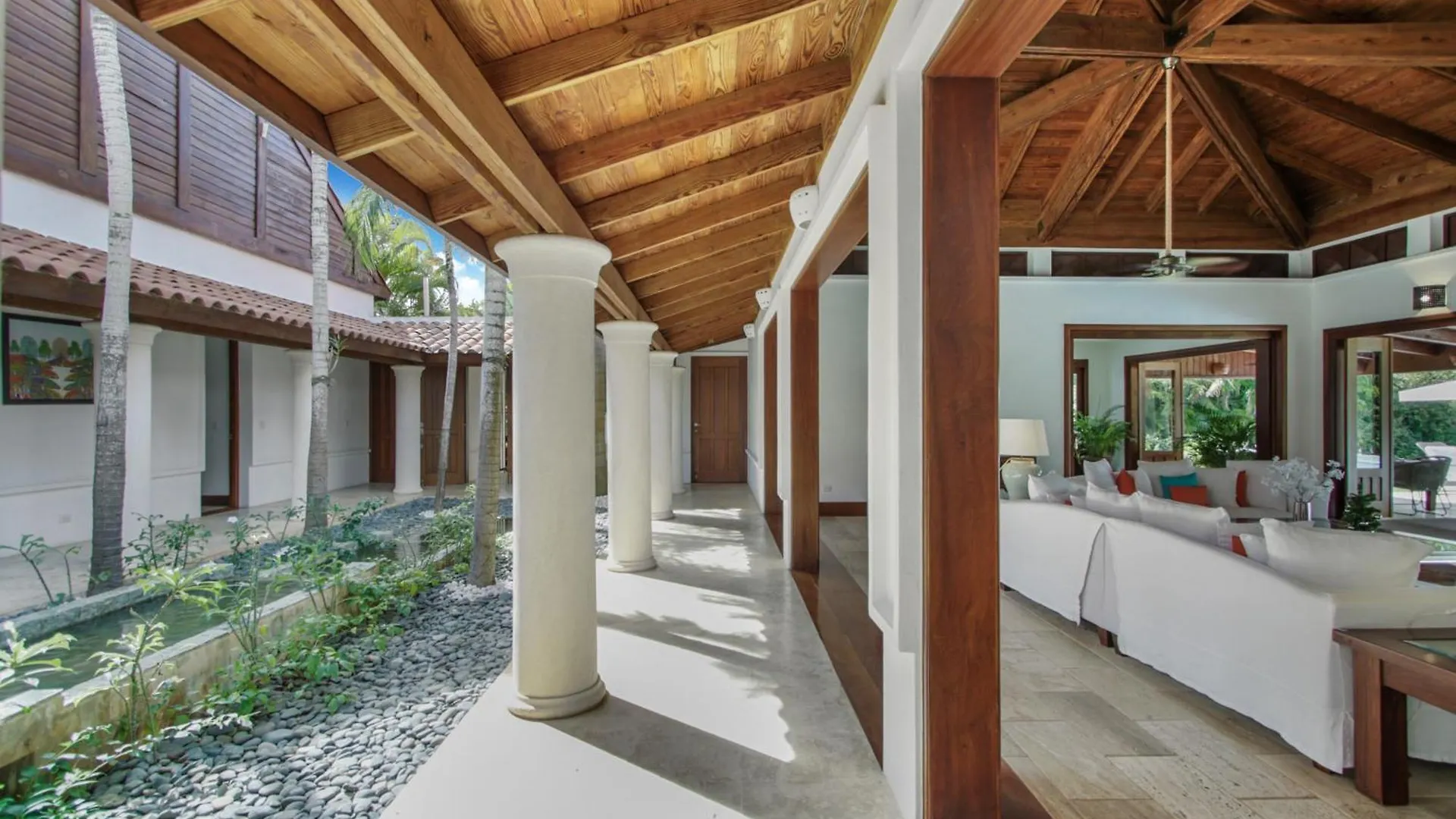 Gorgeous Villa At Casa De Campo - With Large Pool, Cook, Maid And 2 Golf Carts La Romana Dominican Republic
