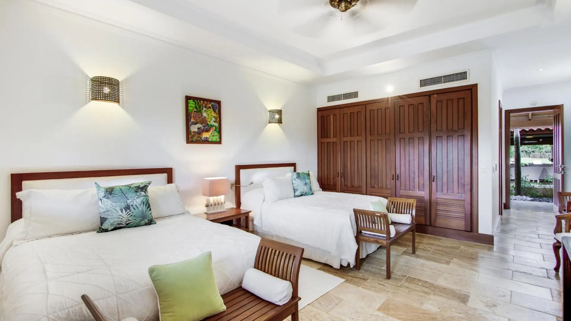 Gorgeous Villa At Casa De Campo - With Large Pool, Cook, Maid And 2 Golf Carts La Romana 0*,