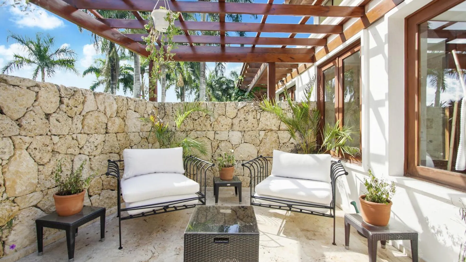 Gorgeous Villa At Casa De Campo - With Large Pool, Cook, Maid And 2 Golf Carts La Romana