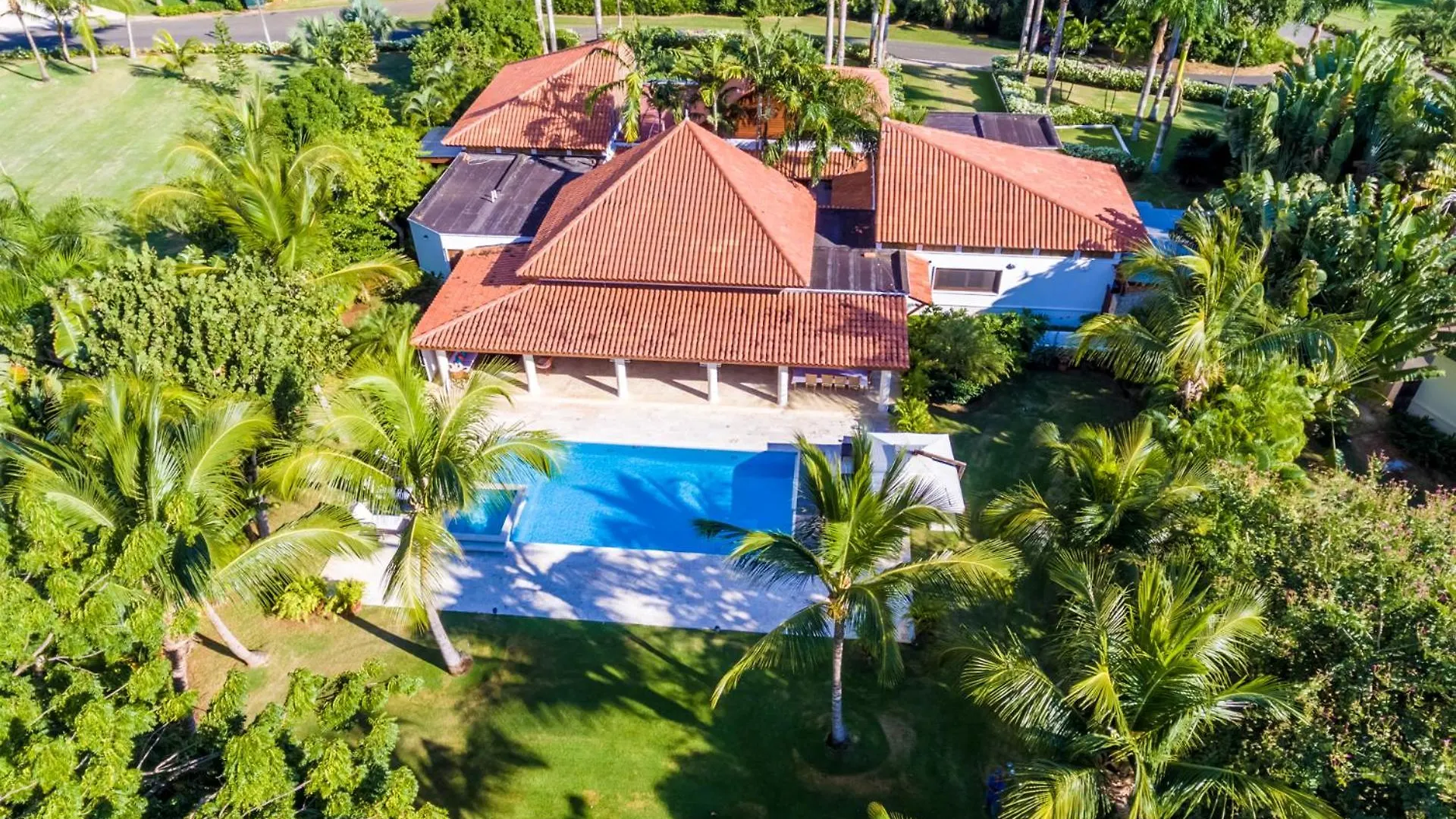 Gorgeous Villa At Casa De Campo - With Large Pool, Cook, Maid And 2 Golf Carts La Romana Dominican Republic