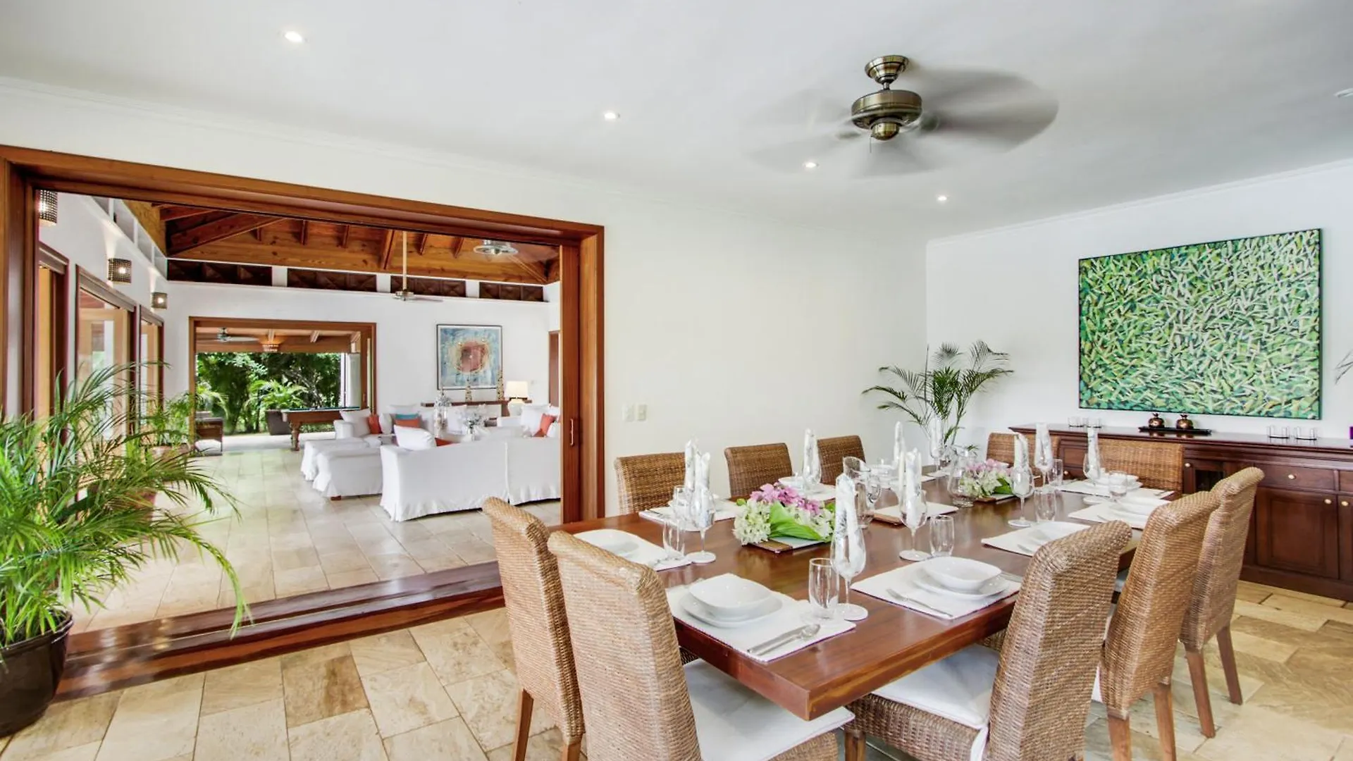 Gorgeous Villa At Casa De Campo - With Large Pool, Cook, Maid And 2 Golf Carts La Romana