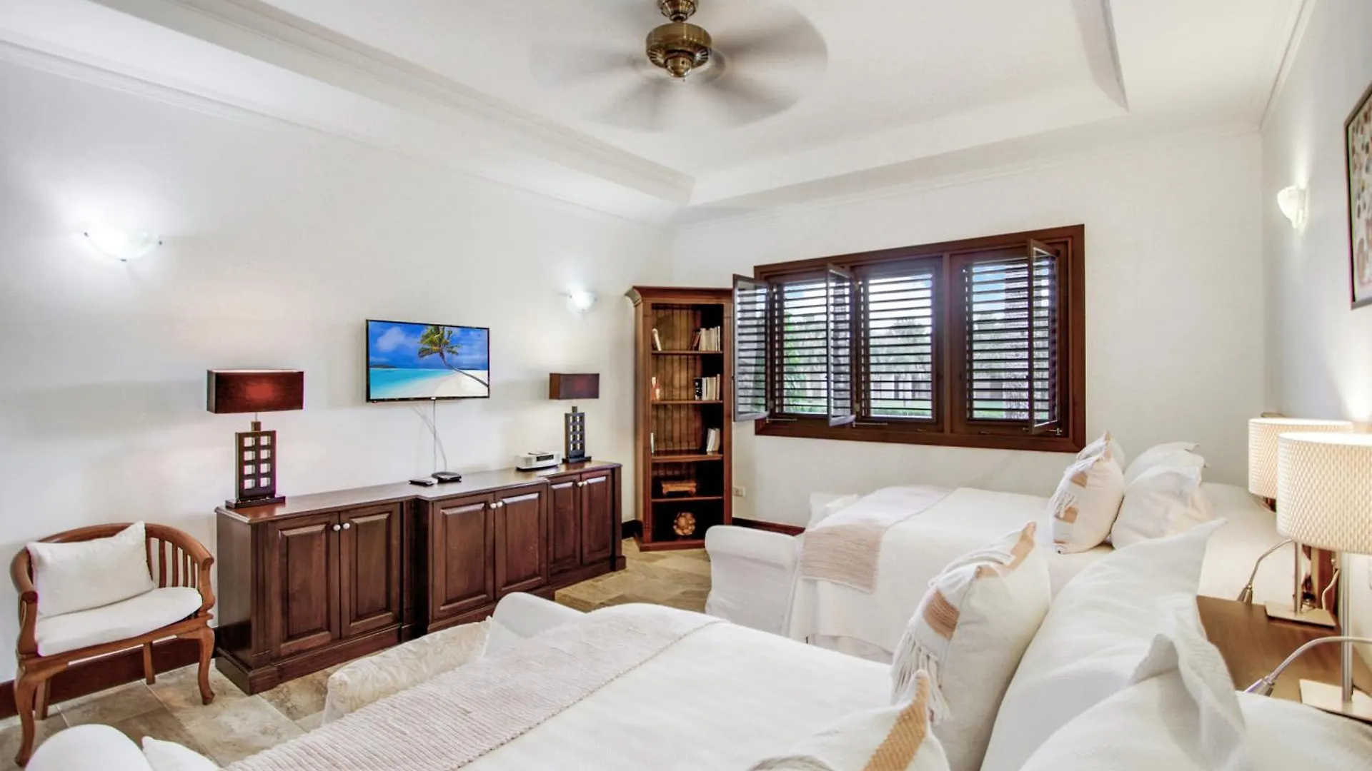 Gorgeous Villa At Casa De Campo - With Large Pool, Cook, Maid And 2 Golf Carts La Romana Dominican Republic